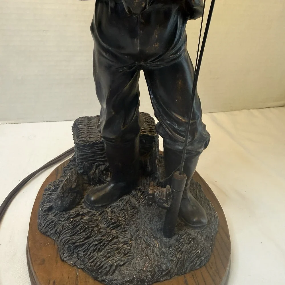 Vintage Fly Fisherman Bronze Sculpture Lamp Bass Trout Rustic Cabin Lake Decor